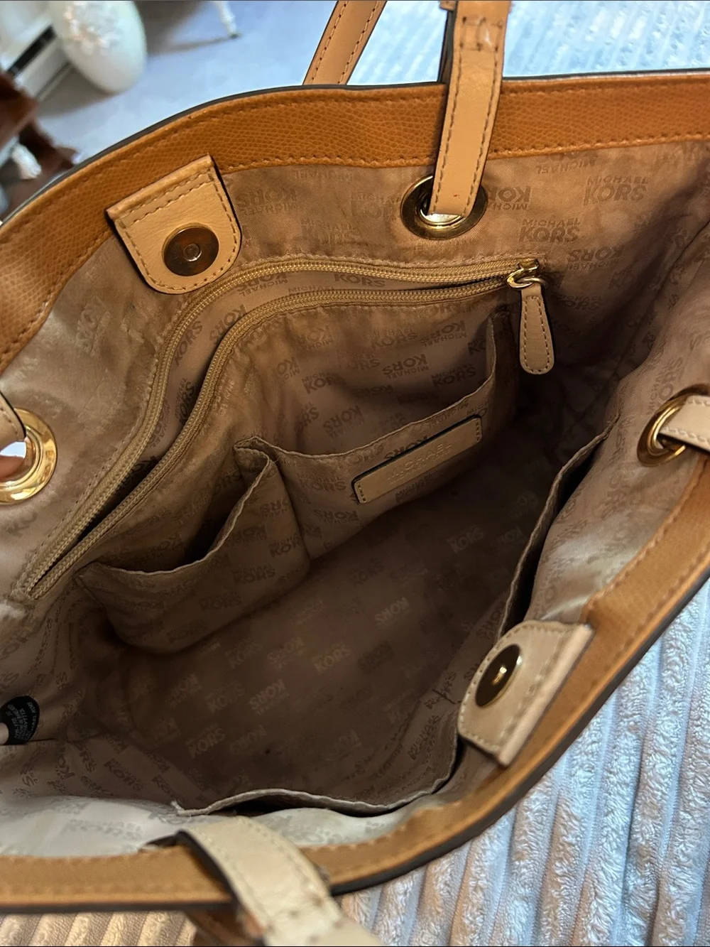 Michael Kors classic pebbled